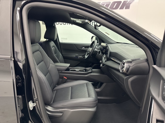 used 2025 Chevrolet Equinox car, priced at $26,988