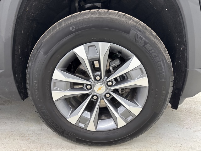 used 2025 Chevrolet Equinox car, priced at $26,988