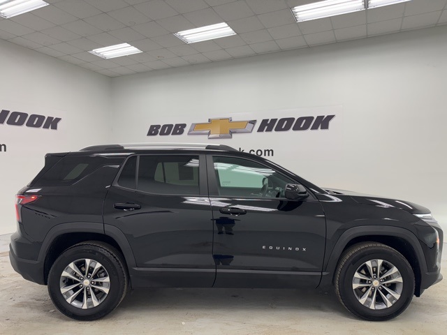 used 2025 Chevrolet Equinox car, priced at $26,988