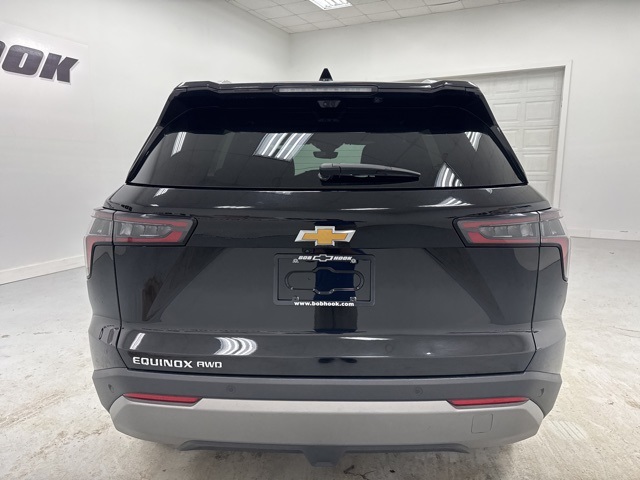 used 2025 Chevrolet Equinox car, priced at $26,988