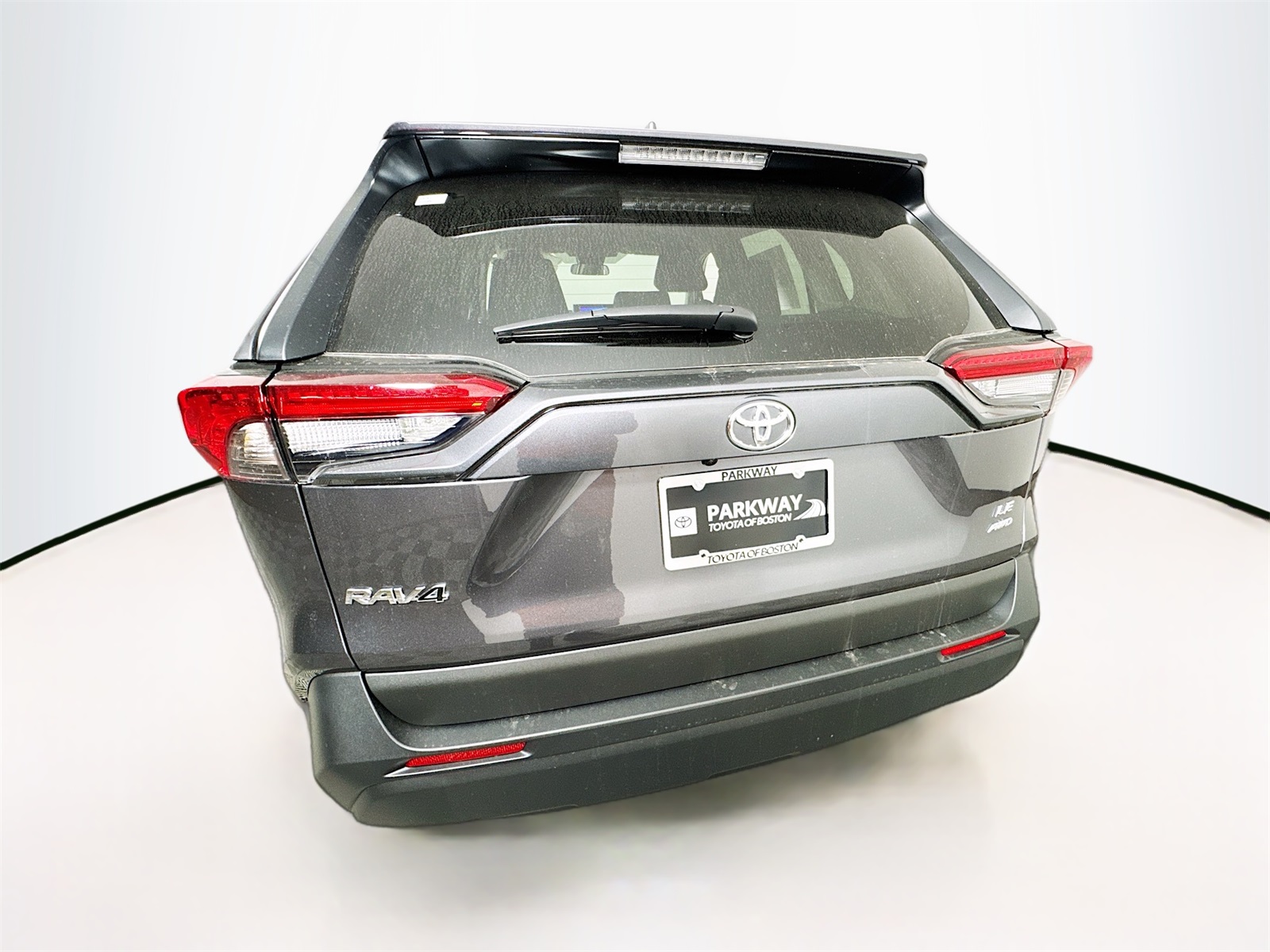 2025 Toyota RAV4 LE photo 5