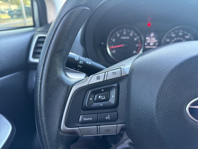 2016 Subaru Impreza 2.0i photo 15