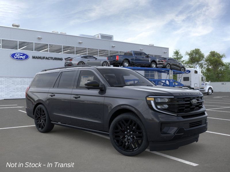 2026 Ford Expedition Platinum's photo
