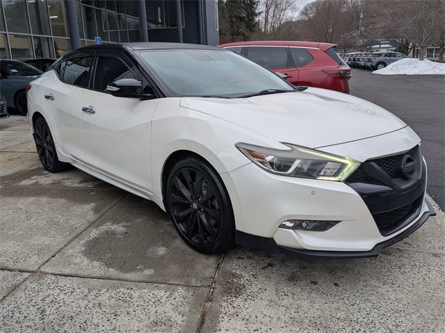 2017 Nissan Maxima SR