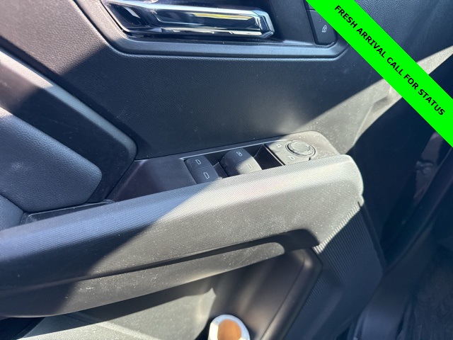 2024 Chevrolet Colorado LT photo 16