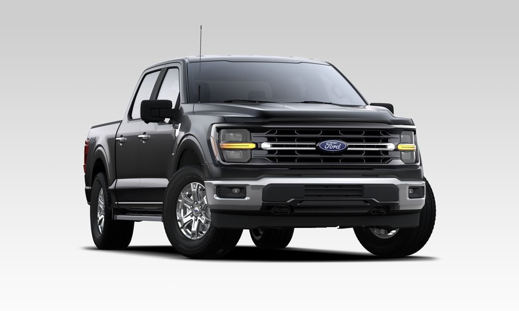2024 Ford F-150 XLT photo 2