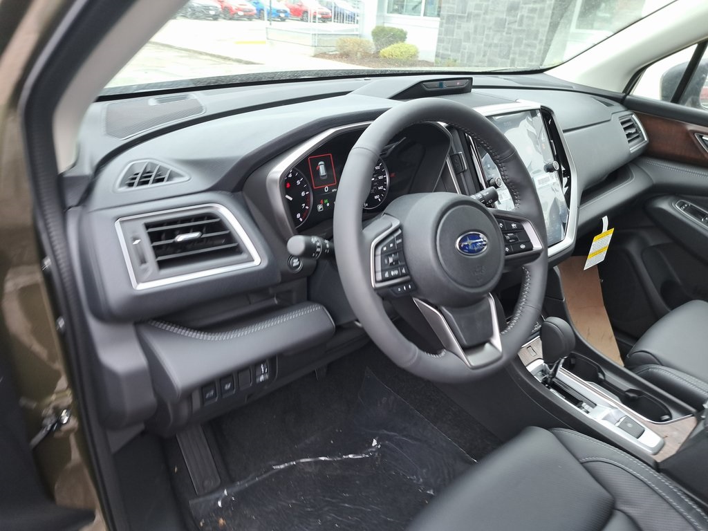 2025 Subaru Ascent Touring SUV AWD 10