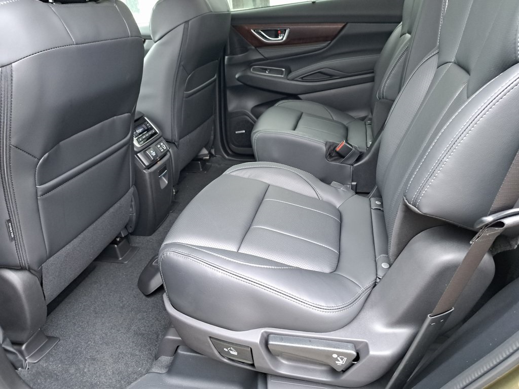 2025 Subaru Ascent Touring SUV AWD 15