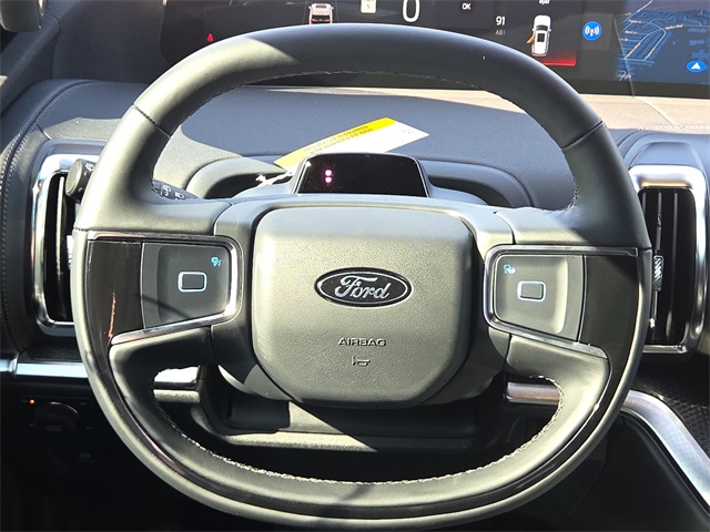 2025 Ford Expedition Platinum photo 13