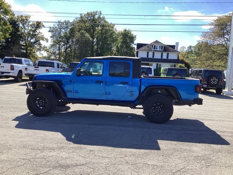 2022 Jeep Gladiator Sport photo 3