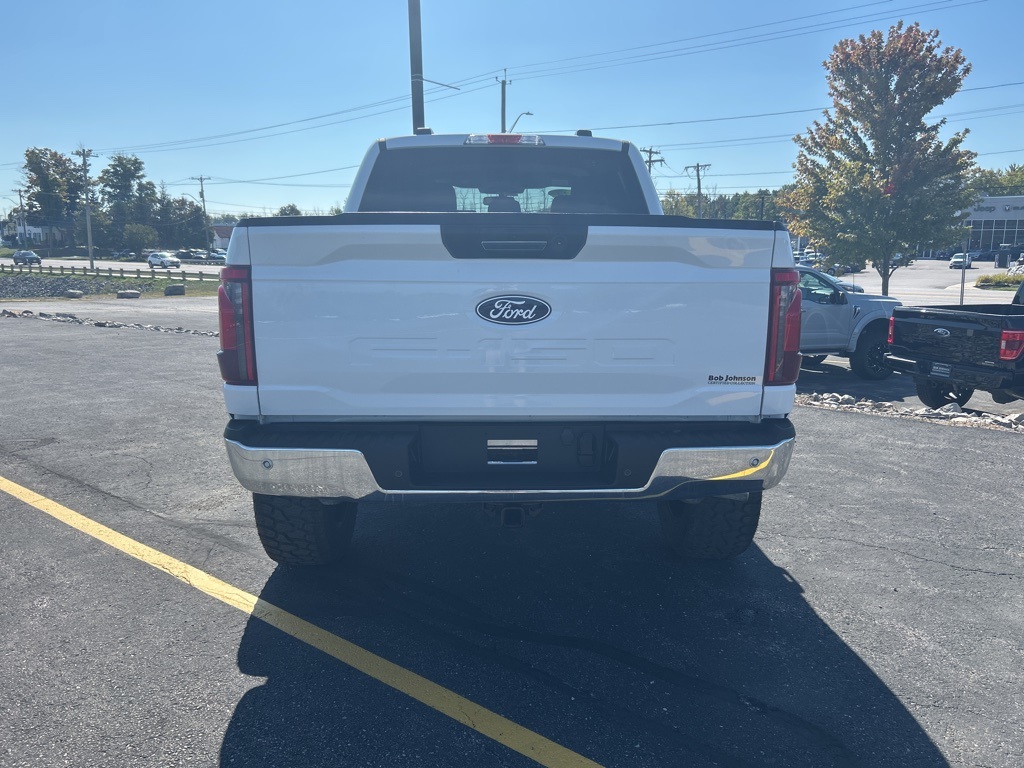 2024 Ford F-150 XLT photo 11