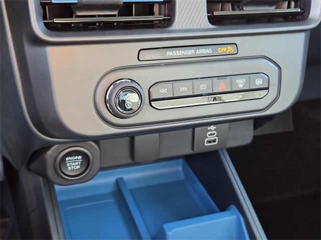 New 2025 Ford Maverick XLT 4D Crew Cab