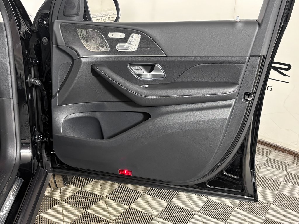 new 2026 Mercedes-Benz GLE car, priced at $70,815