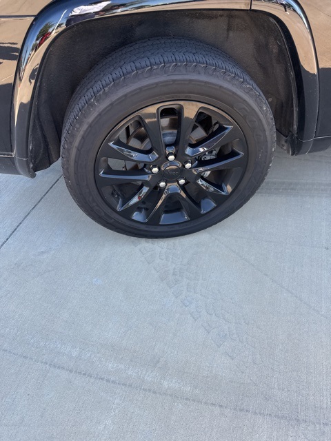 2020 Jeep Grand Cherokee Altitude photo 9