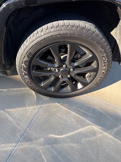2020 Jeep Grand Cherokee Altitude photo 7