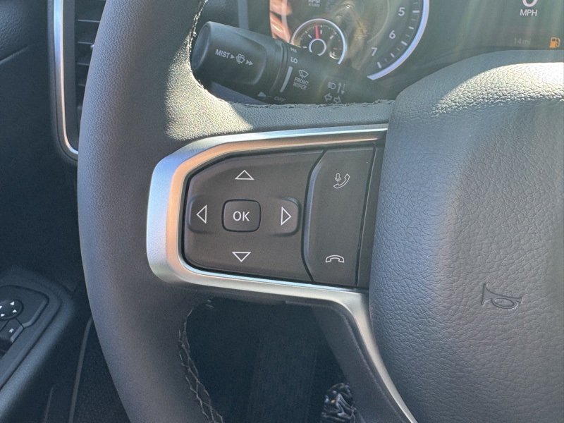 2025 Ram 1500 Big Horn Lone Star photo 25