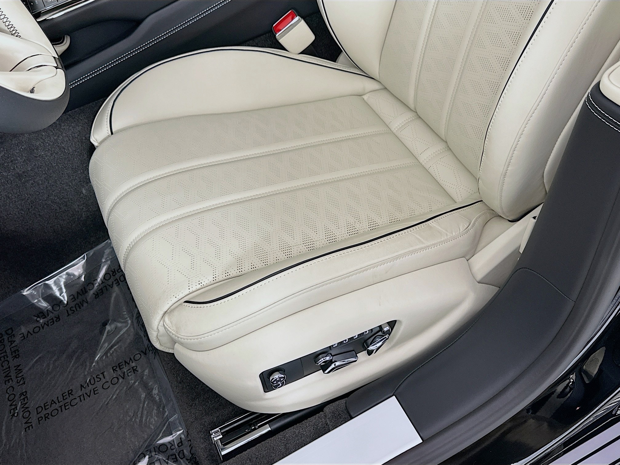 new 2026 Bentley Flying Spur car