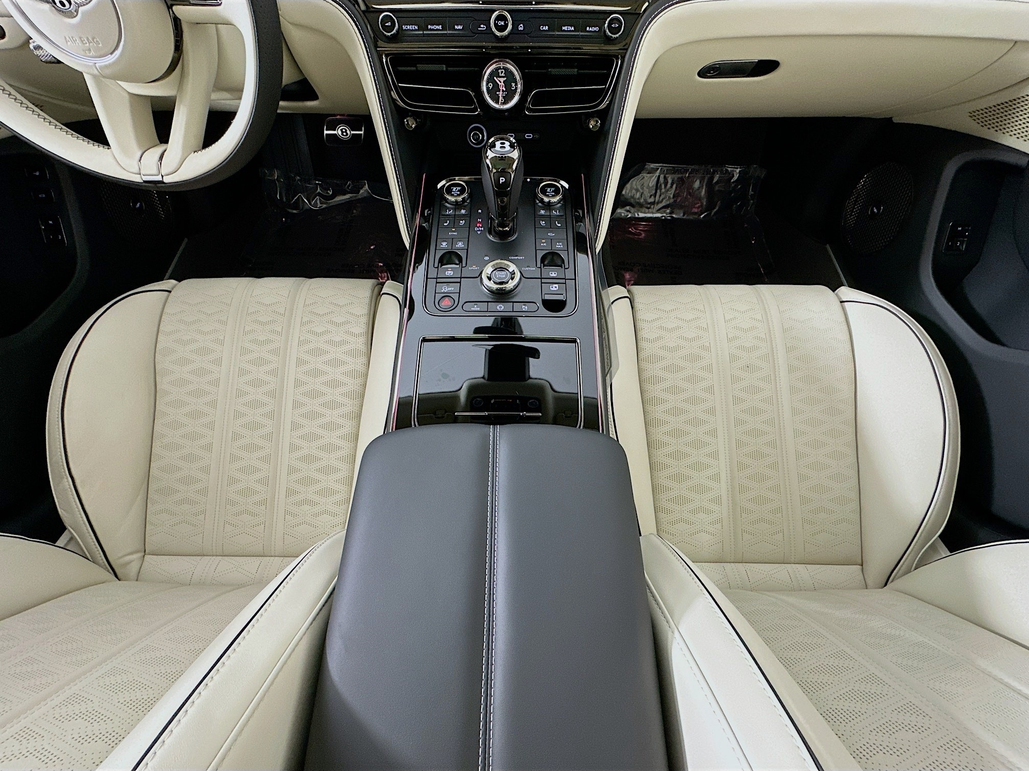 new 2026 Bentley Flying Spur car