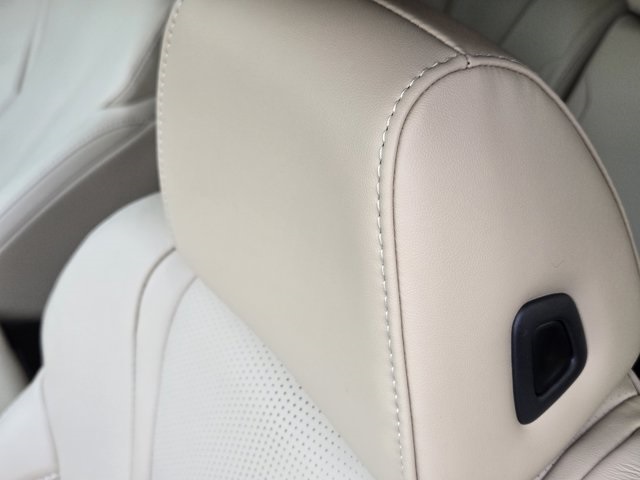 used 2025 Acura MDX car, priced at $49,600