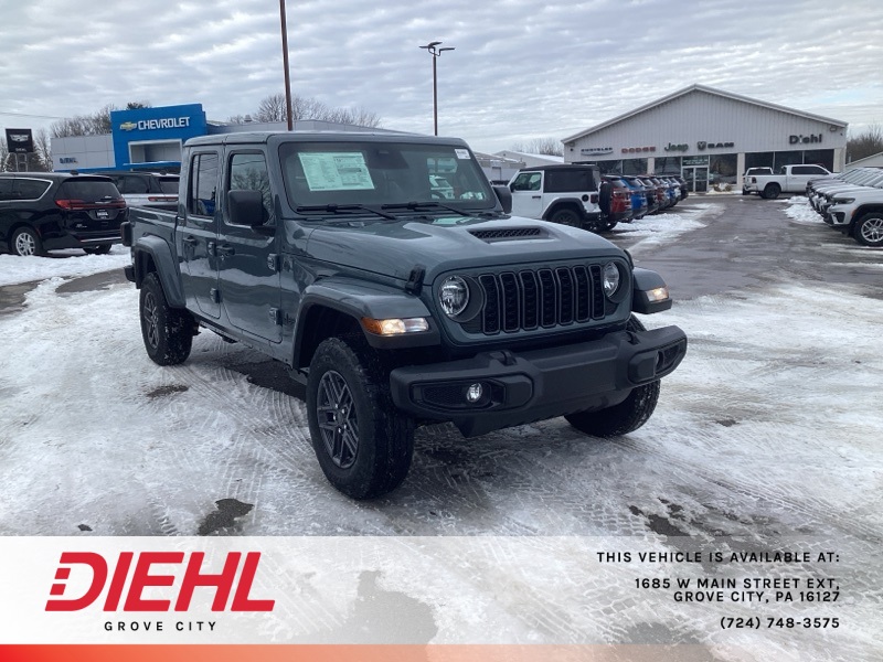 2026 Jeep Gladiator Sport S's photo