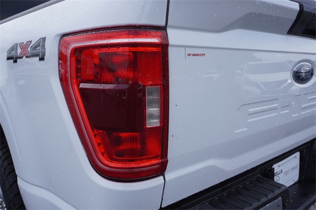 2022 Oxford White Ford F-150 XLT 4X4 Truck