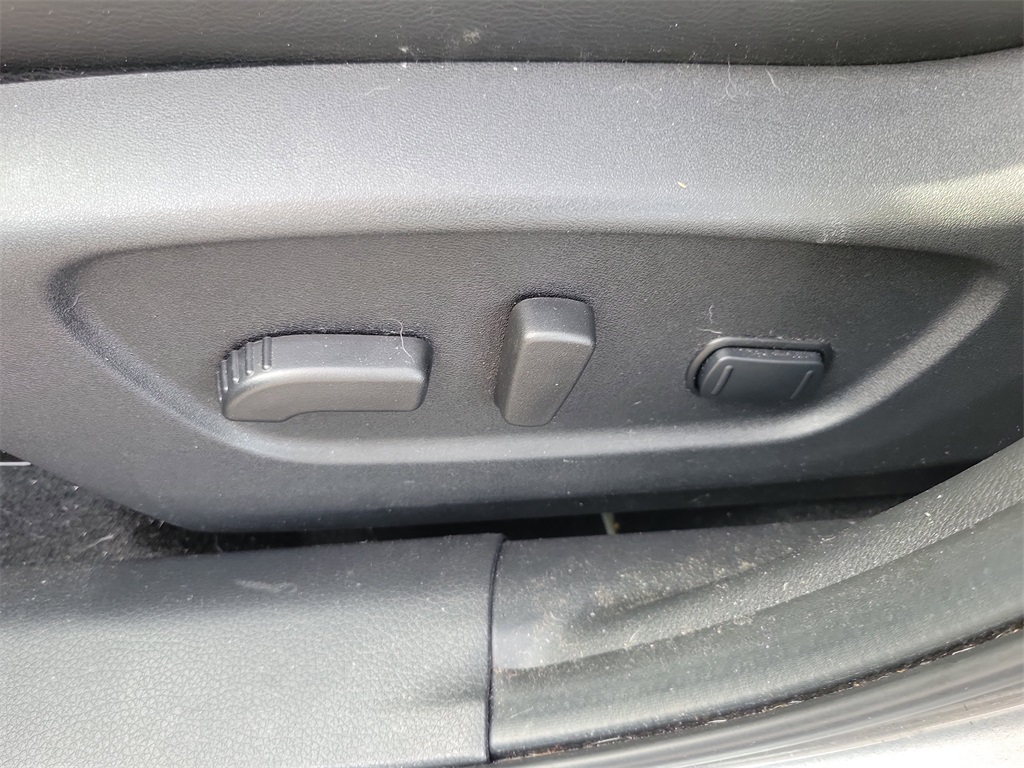 used 2022 Nissan Rogue Sport car, priced at $19,588