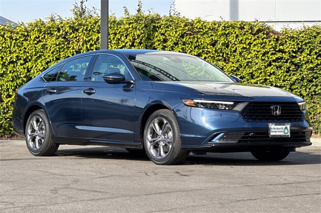 2025 Honda Accord Hybrid EX-L photo 2