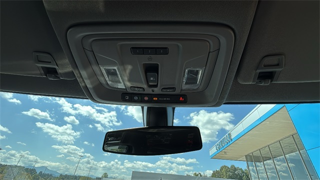 used 2021 Chevrolet Silverado 1500 car, priced at $31,898