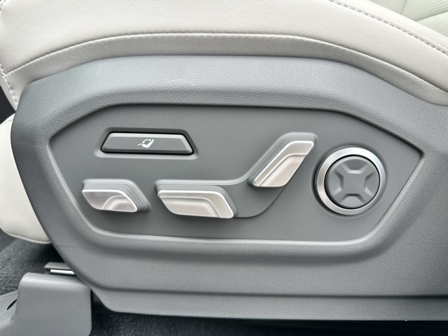2024 Hyundai Santa Fe Calligraphy photo 10
