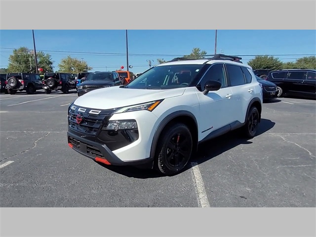 2025 Nissan Rogue Rock Creek