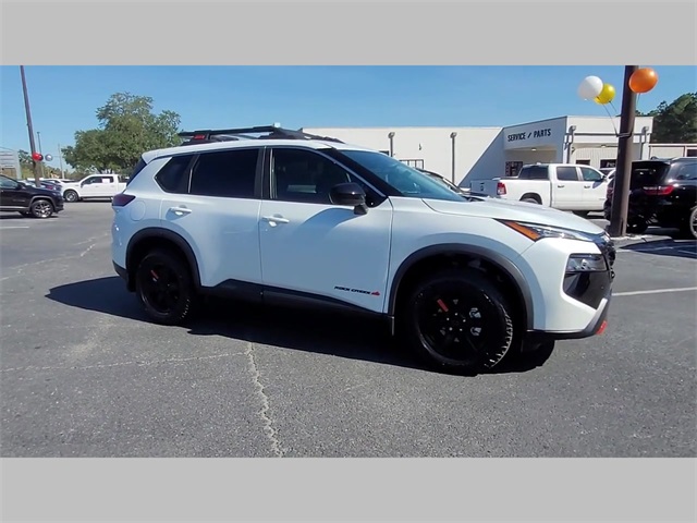 2025 Nissan Rogue Rock Creek