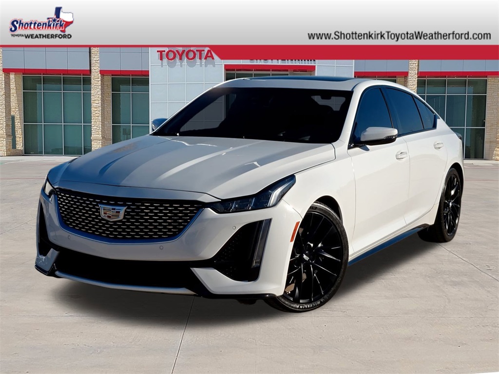 2023 Cadillac CT5 V-Series's photo