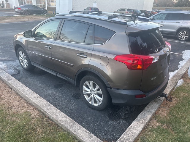 used 2013 Toyota RAV4 car, priced at $11,979