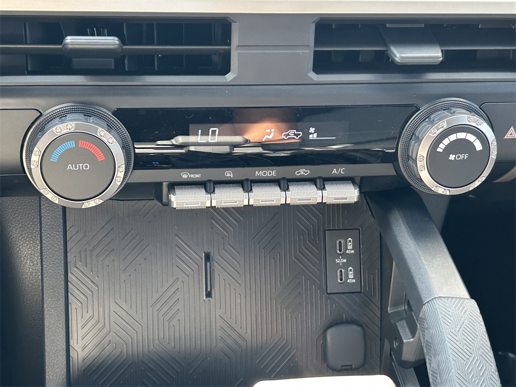 2025 Toyota Tacoma TRD Off-Road Double Cab photo 20