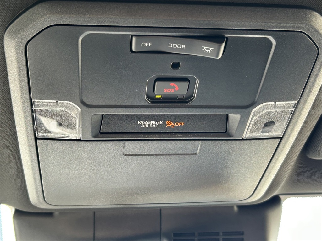 2025 Toyota Tacoma TRD Off-Road Double Cab photo 25