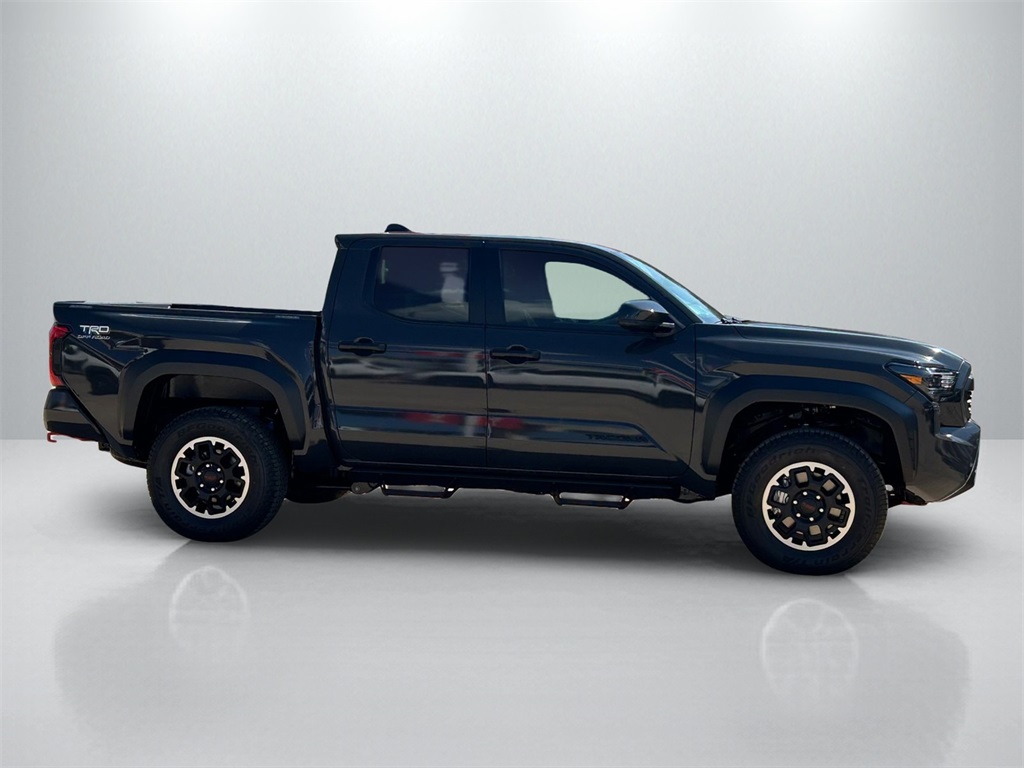 2025 Toyota Tacoma TRD Off-Road Double Cab photo 4