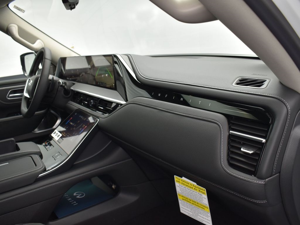 2025 Radiant White INFINITI QX80 SENSORY 4X4 SUV