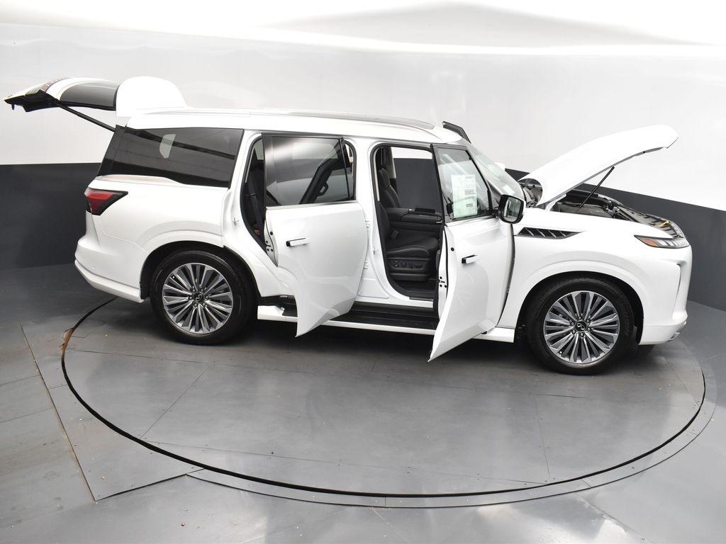 2025 Radiant White INFINITI QX80 SENSORY 4X4 SUV
