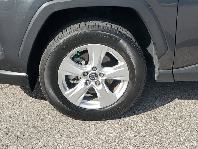 2020 Magnetic Gray Toyota RAV4 XLE FWD SUV