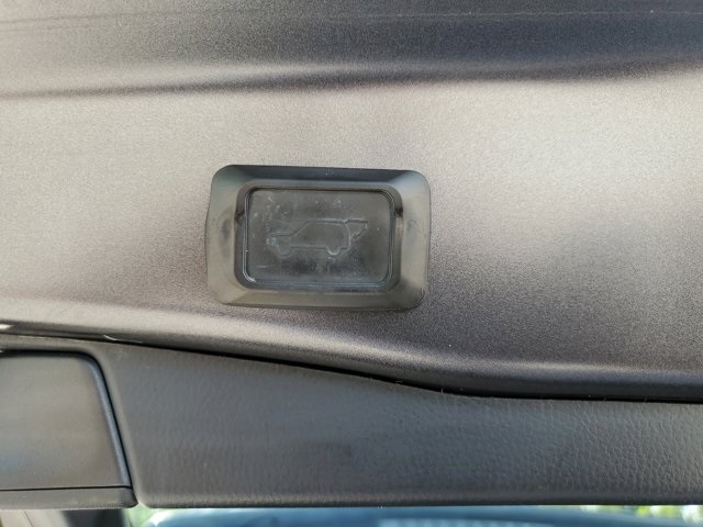 2020 Magnetic Gray Toyota RAV4 XLE FWD SUV