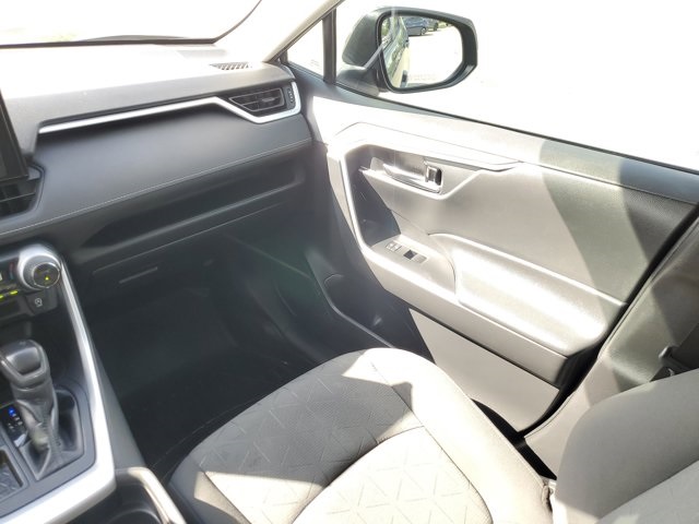 2020 Magnetic Gray Toyota RAV4 XLE FWD SUV