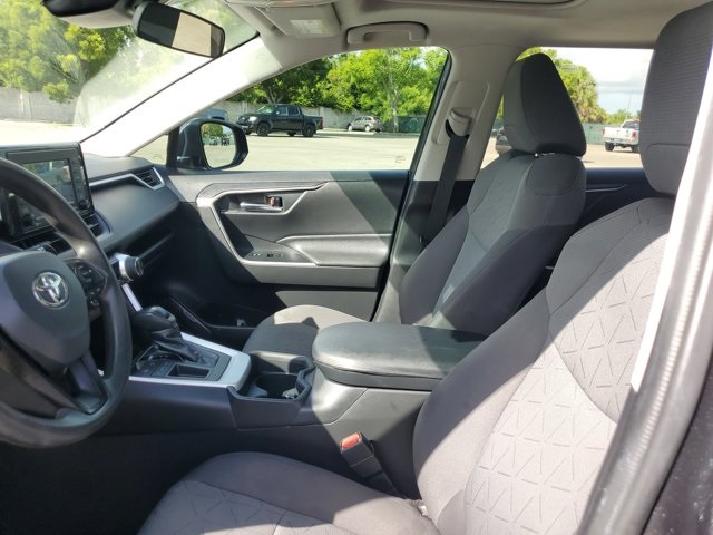 2020 Magnetic Gray Toyota RAV4 XLE FWD SUV