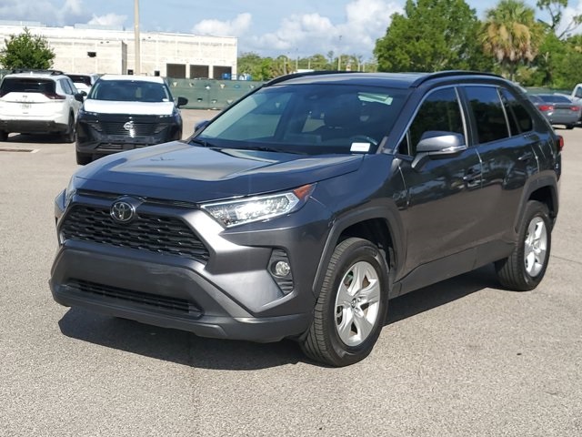 2020 Magnetic Gray Toyota RAV4 XLE FWD SUV