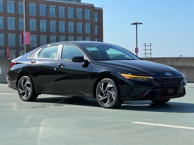Elantra Hybrid Limited