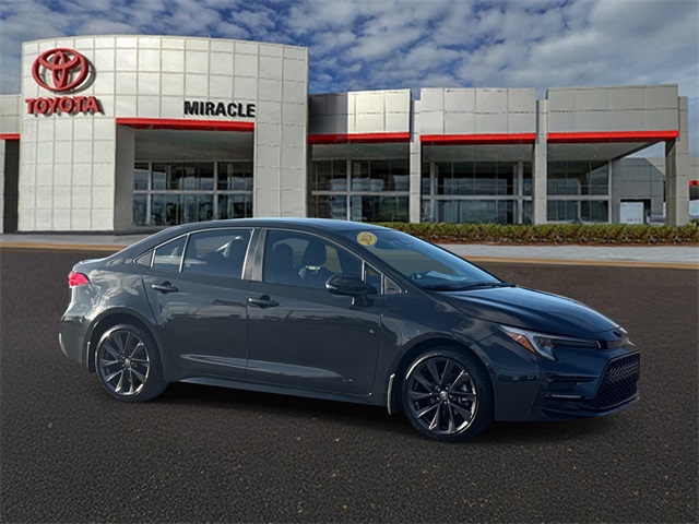 2024 Toyota Corolla SE's photo