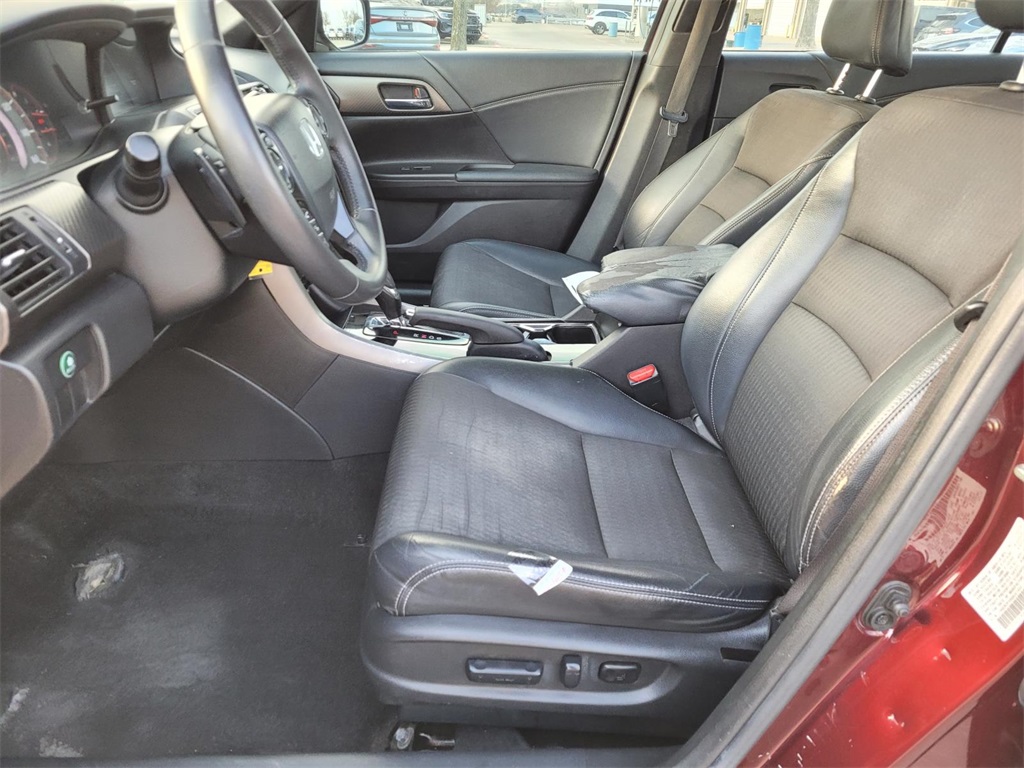 used 2016 Honda Accord car, priced at $11,900