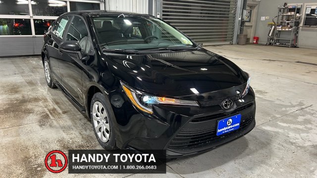 2026 Toyota Corolla LE's photo