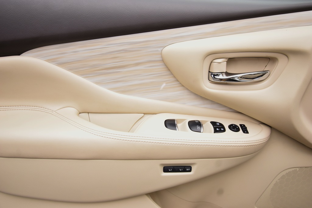 used 2017 Nissan Murano car, priced at $15,300