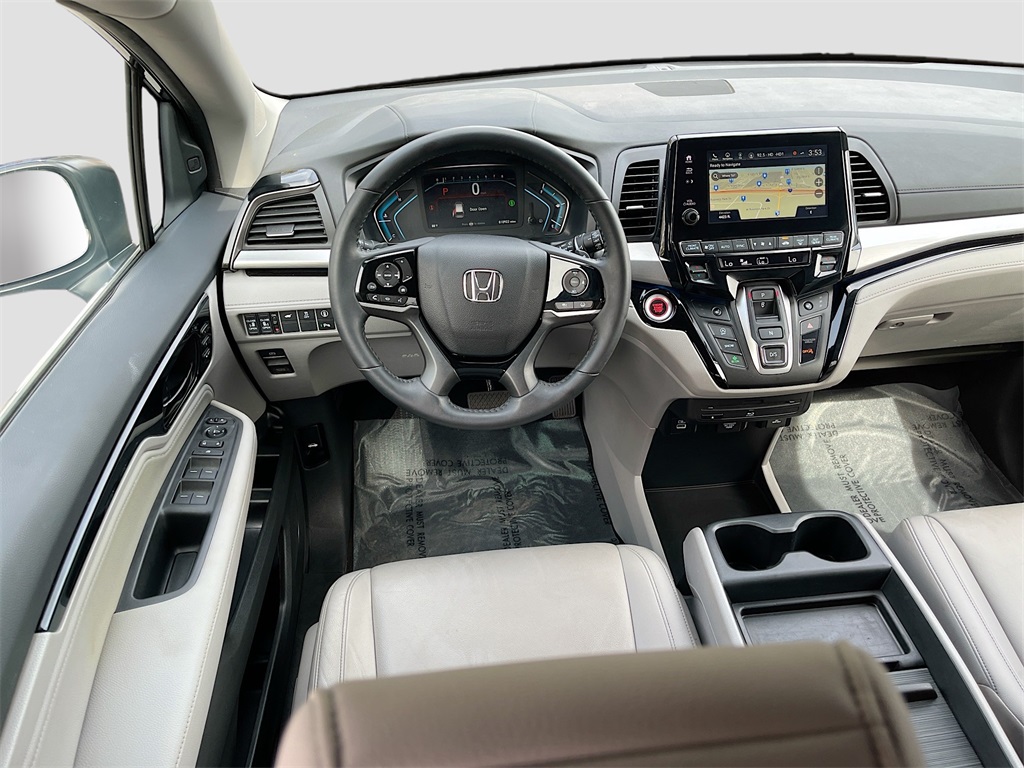 2024 Honda Odyssey Touring photo 22