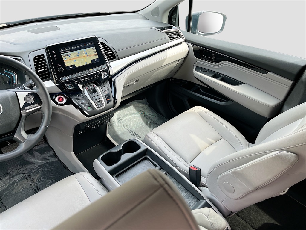 2024 Honda Odyssey Touring photo 23